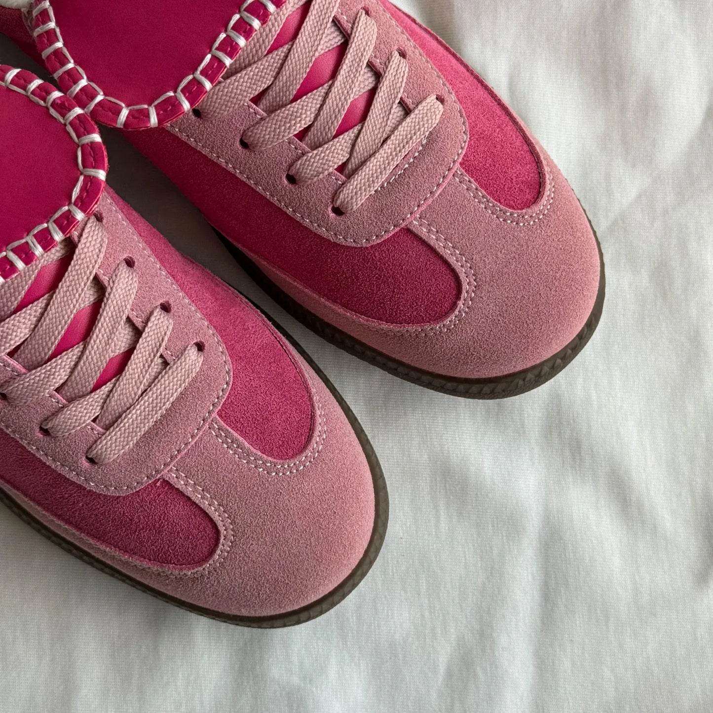 HY.99 Ultra Pink