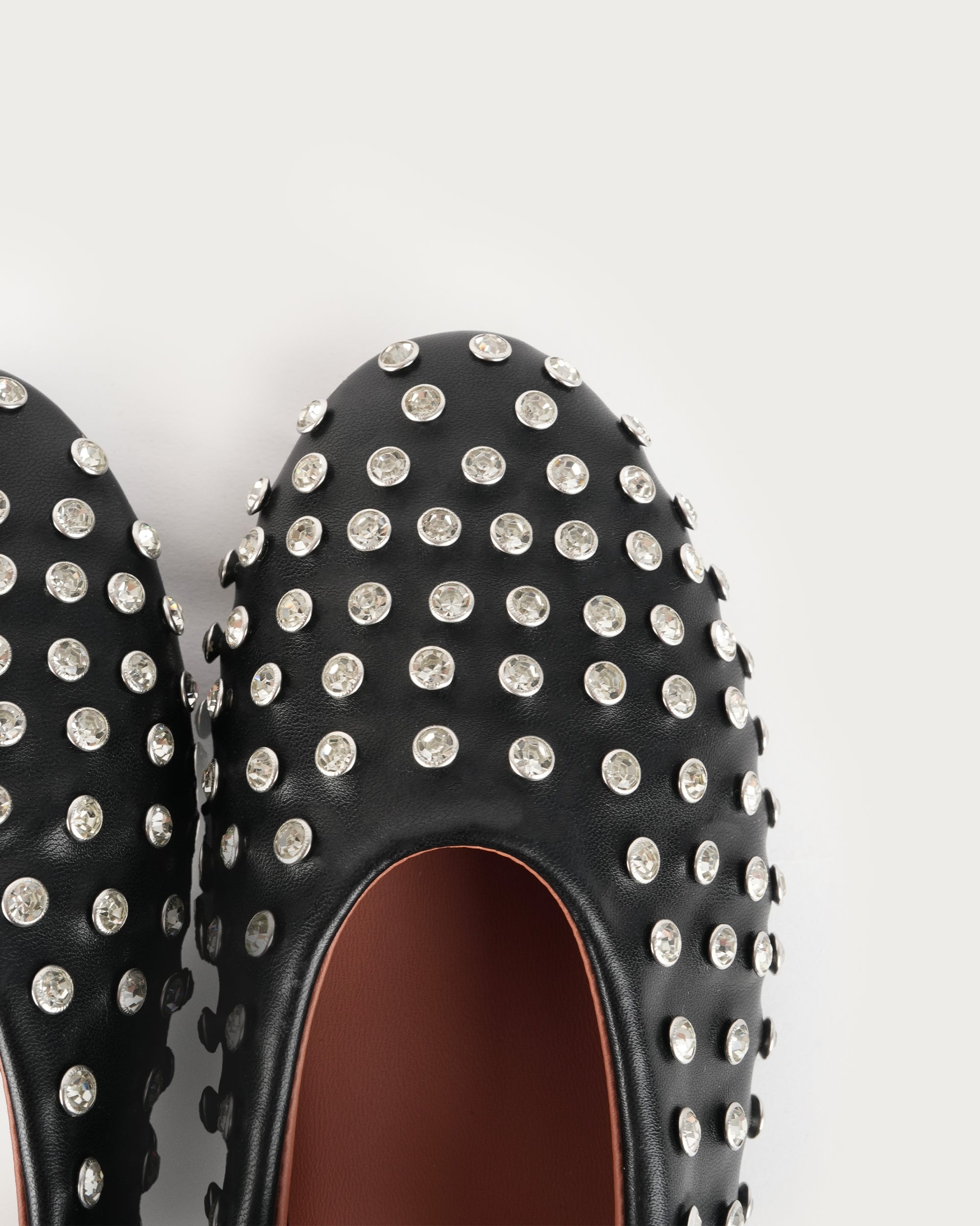 Hypnotized Black Modelo 4