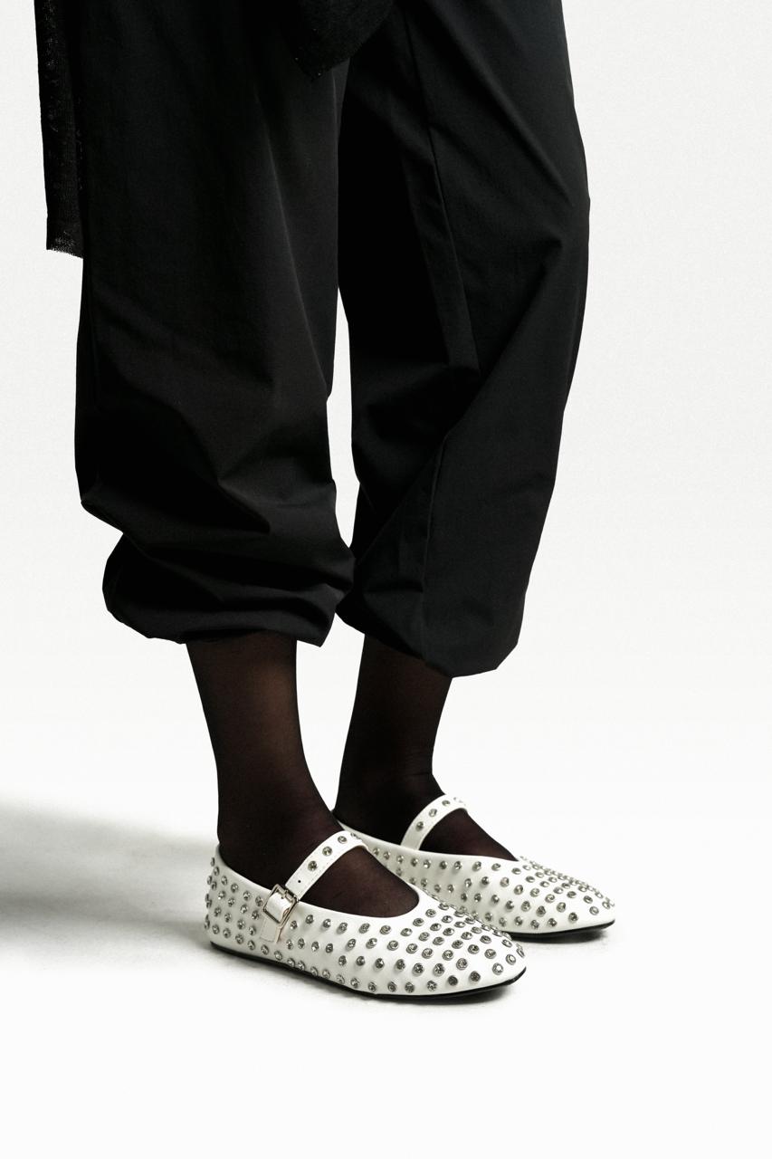 Hypnotized White modelo 1